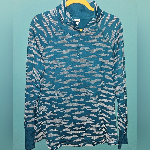 Reflective 1/4 zip pullover - Picture 2 of 6